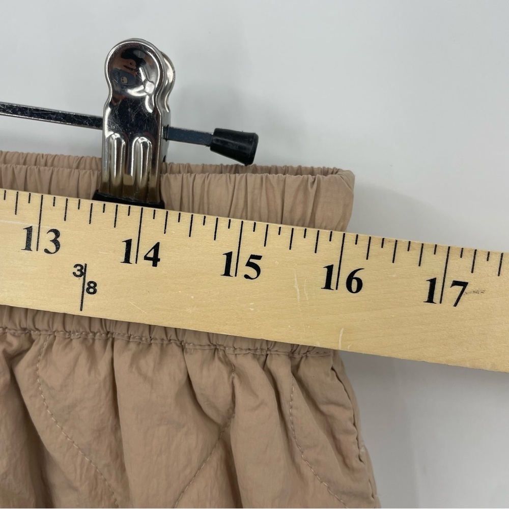 Varley Connel beige Quilted drawstring Shorts Sz XL summer nylon quilt Var01781 - Picture 3 of 8